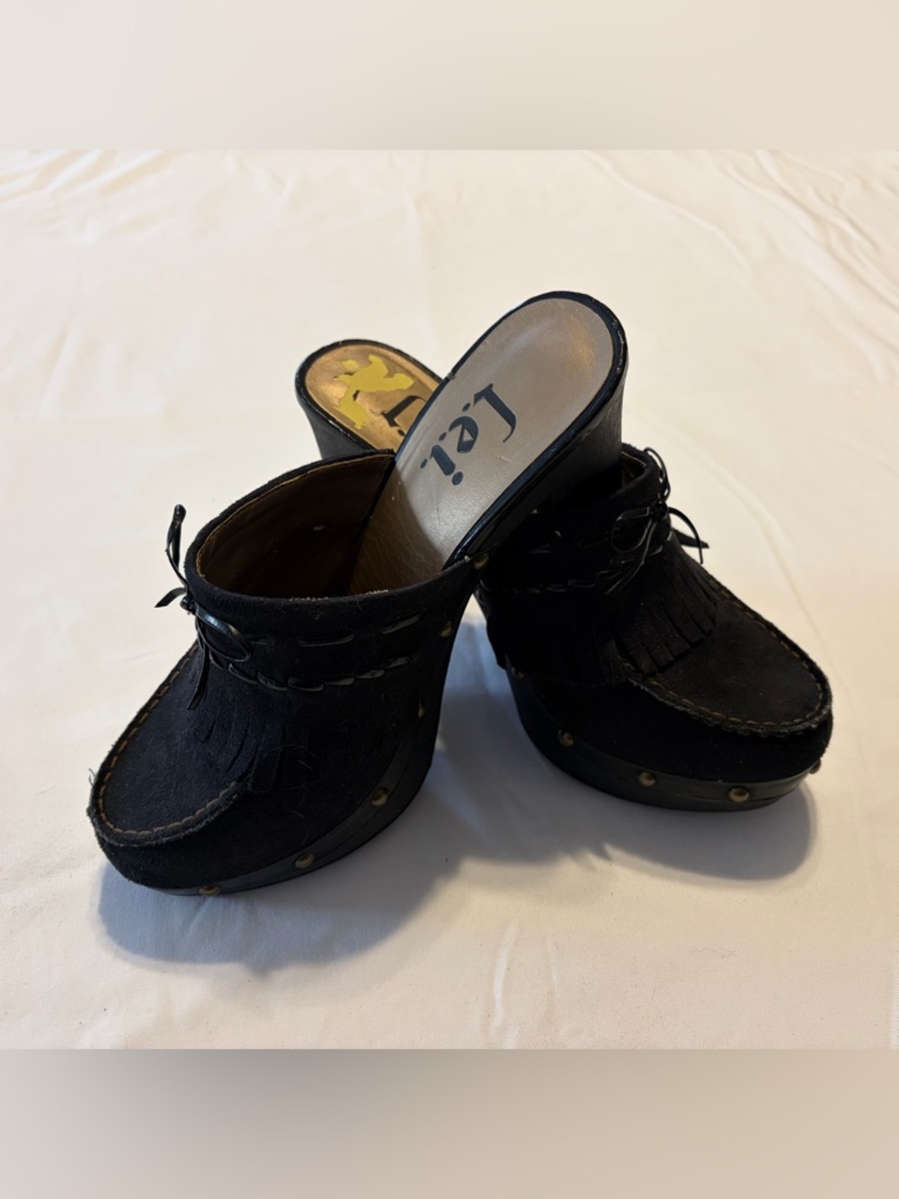 Vintage 90s Y2K L.e.i. Chunky Slip On Clog Heels